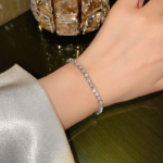 18K White Gold/Gold Diamond Bracelet - Adjustable Style - Image 7
