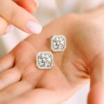 Fashionable and luxurious diamond-encrusted jewelry set - Princess square bag necklace, ring, earrings, three-piece set - Image 4