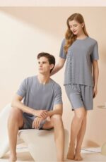 Cool and comfortable couple pajamas, women's round neck short-sleeved pajama set, summer shorts, men's seamless ice silk loungewear, sporty loose casual loungewear. - Image 6
