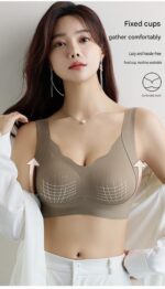 2-piece seamless backless sports bra set; one-piece sports bra that makes fuller busts appear smaller and provides support. Wire-free bra. - Image 9