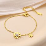 New 18K Daisy Bracelet for Women, Gold Bracelet, Colorfast, Luxury, Niche Design Jewelry - Image 5